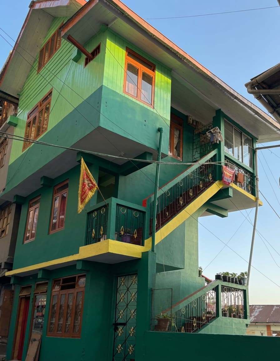 Residence · Hill region